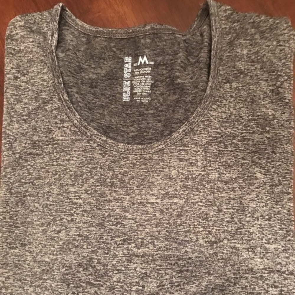 Blue Star Longsleeve Graphic T Size Medium